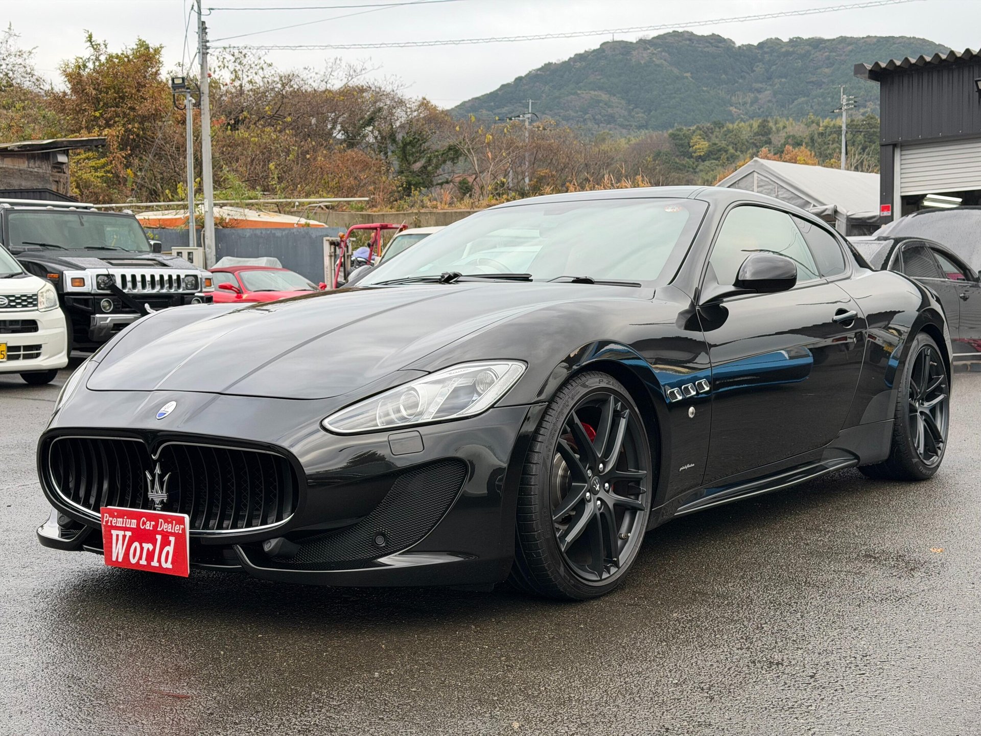 MASERATI GRANTURISMO - View 1