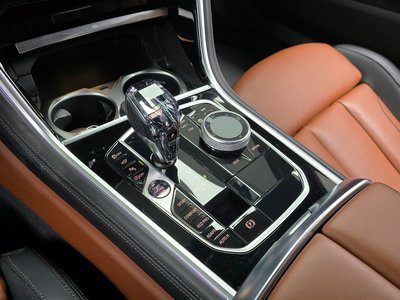 BMW 8 SERIES - 9