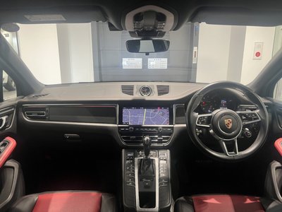 صورة 7 لـ 2020 Porsche MACAN