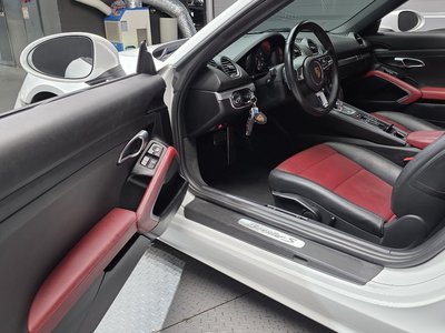 2020 Porsche 718 缩略图 16