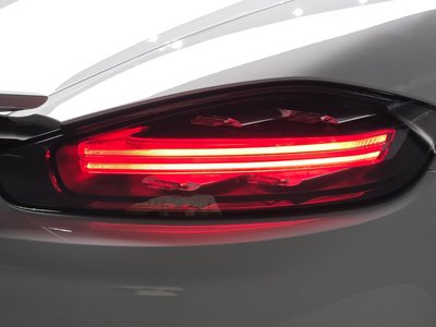 صورة 10 لـ 2020 Porsche 718
