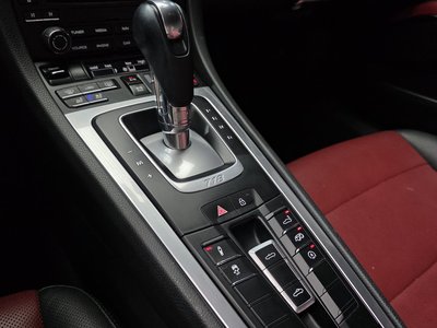 2020 Porsche 718 缩略图 12