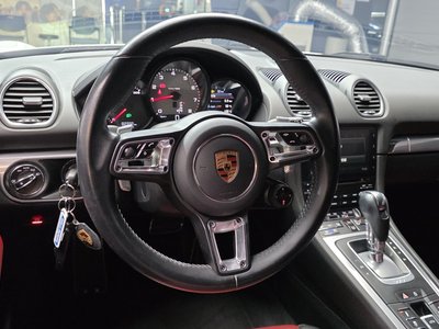 2020 Porsche 718 缩略图 13