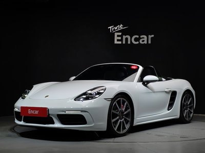 صورة 1 لـ 2020 Porsche 718