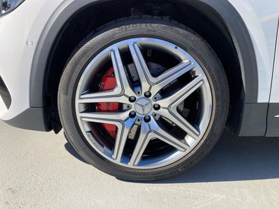 MERCEDES-BENZ GLA - 8