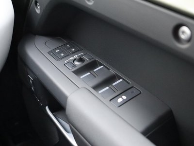 2025 LAND Rover DEFENDER 缩略图 46