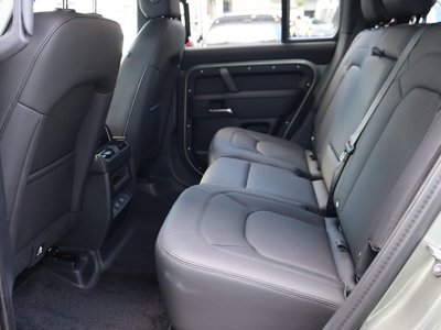 2025 LAND Rover DEFENDER 缩略图 26