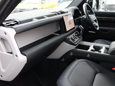 2025 LAND Rover DEFENDER 缩略图 49