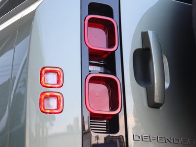 2025 LAND Rover DEFENDER 缩略图 14