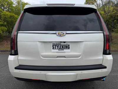 2015 Cadillac ESCALADE thumbnail 15