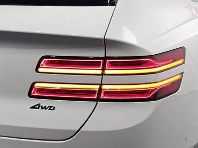 صورة 10 لـ 2021 Genesis GV80