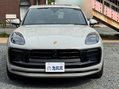 PORSCHE MACAN T - 2