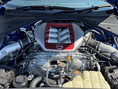 NISSAN GT-R BLACK EDITION - 10