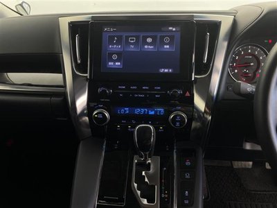 صورة 8 لـ 2023 Toyota ALPHARD
