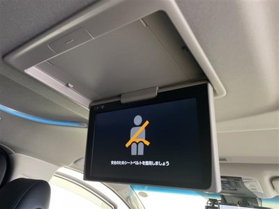 TOYOTA ALPHARD - 3