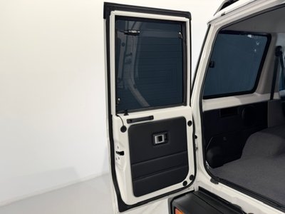 2025 Toyota LAND CRUISER 70 缩略图 38
