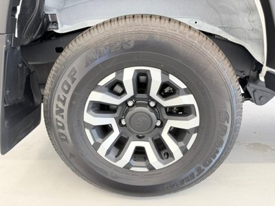 2025 Toyota LAND CRUISER 70 缩略图 65