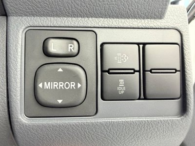 2025 Toyota LAND CRUISER 70 缩略图 19