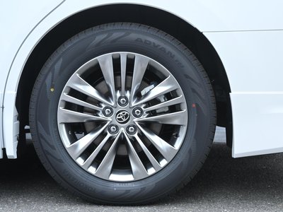 TOYOTA ALPHARD - 8