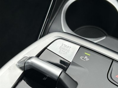 2025 BMW X2 thumbnail 34