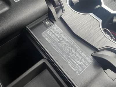 TOYOTA LAND CRUISER 300 - 4