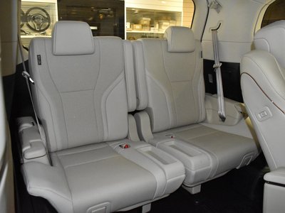 صورة مصغرة 22 لـ 2024 Lexus LM