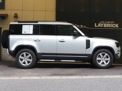 LAND ROVER DEFENDER - 7
