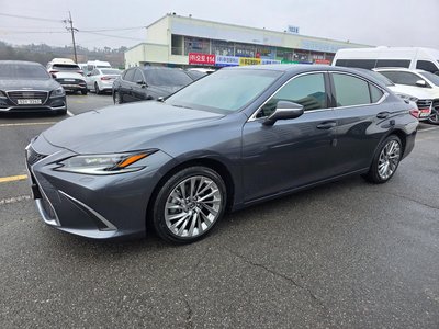 LEXUS ES - 1