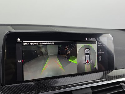 2021 BMW X4 M 缩略图 14