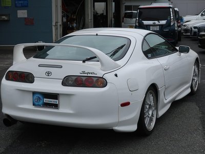 TOYOTA SUPRA - 2
