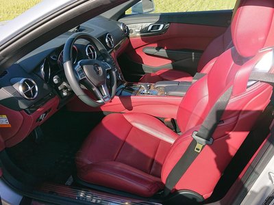 MERCEDES-BENZ SL - 10