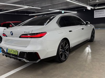 2026 BMW 7 SERIES photo 5
