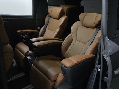 2025 Toyota ALPHARD — миниатюра 11