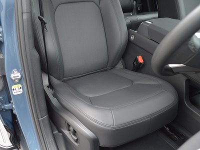 2023 LAND Rover DEFENDER 缩略图 13