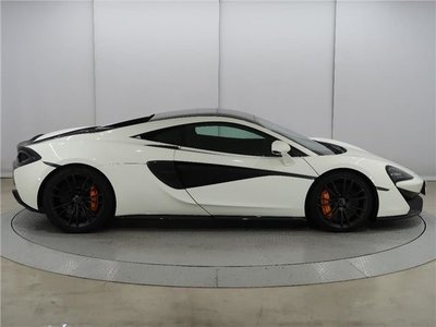 صورة 10 لـ 2016 Mclaren 570S