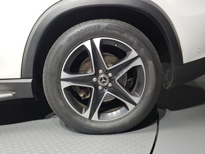صورة 8 لـ 2021 Mercedes-BENZ GLE