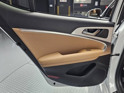 صورة مصغرة 15 لـ 2021 Genesis THE NEW G70