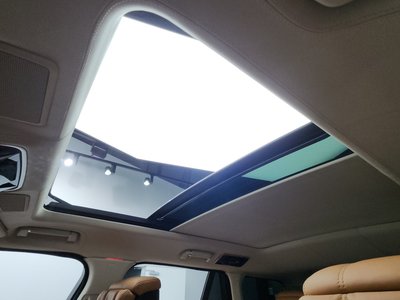 2021 LAND Rover RANGE ROVER — миниатюра 18