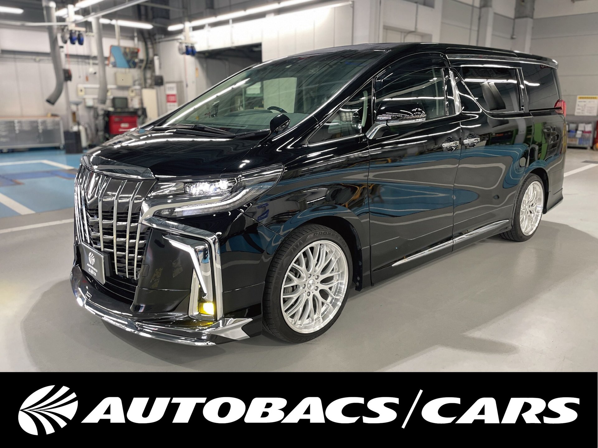 TOYOTA ALPHARD - View 1