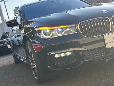 BMW 7 SERIES - 10