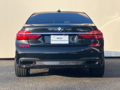 BMW 7 SERIES - 7