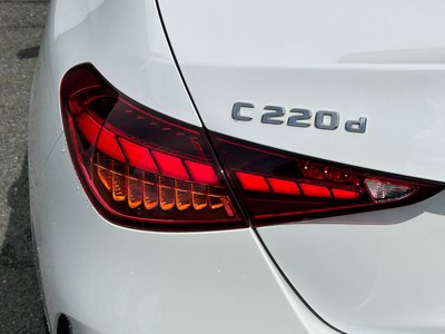 MERCEDES-BENZ C-CLASS - 10