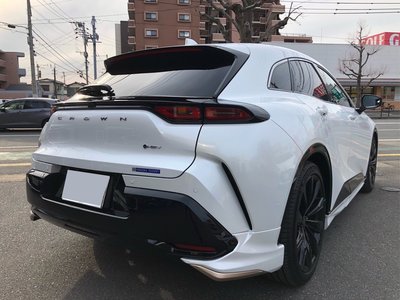 TOYOTA CROWN SPORT - 10