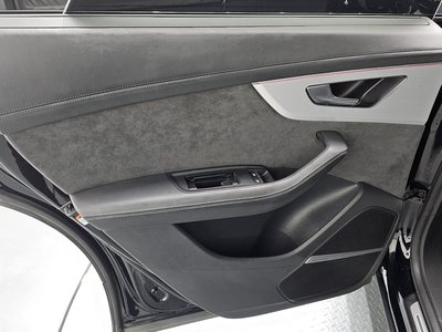 2021 AUDI Q8 thumbnail 15