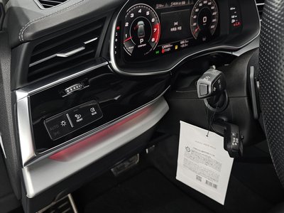 2021 AUDI Q8 thumbnail 24