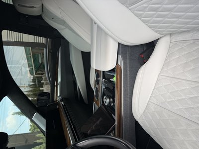 2025 Cadillac ESCALADE 5TH GENERATION 照片 3