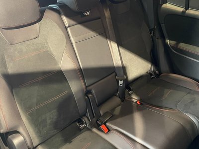 MERCEDES-BENZ GLB - 9