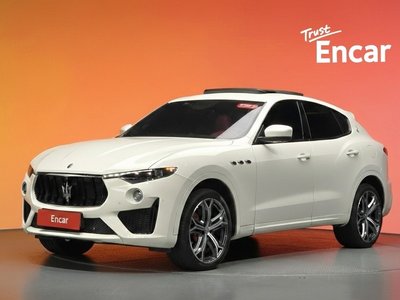 صورة 1 لـ 2020 Maserati LEVANTE
