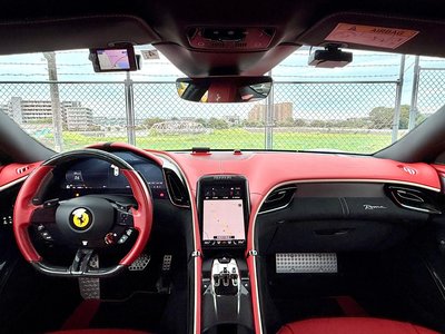2022 Ferrari ROMA — миниатюра 22