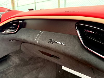 2022 Ferrari ROMA — миниатюра 33